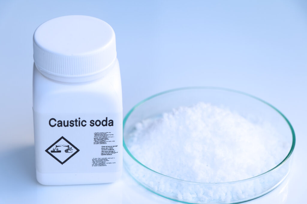 Caustic Soda Pearl PT Adimitra Prima Lestari