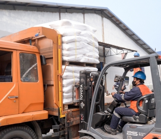 Layanan Solusi Distribusi Hubs PT Adimitra Prima Lestari - Section 3