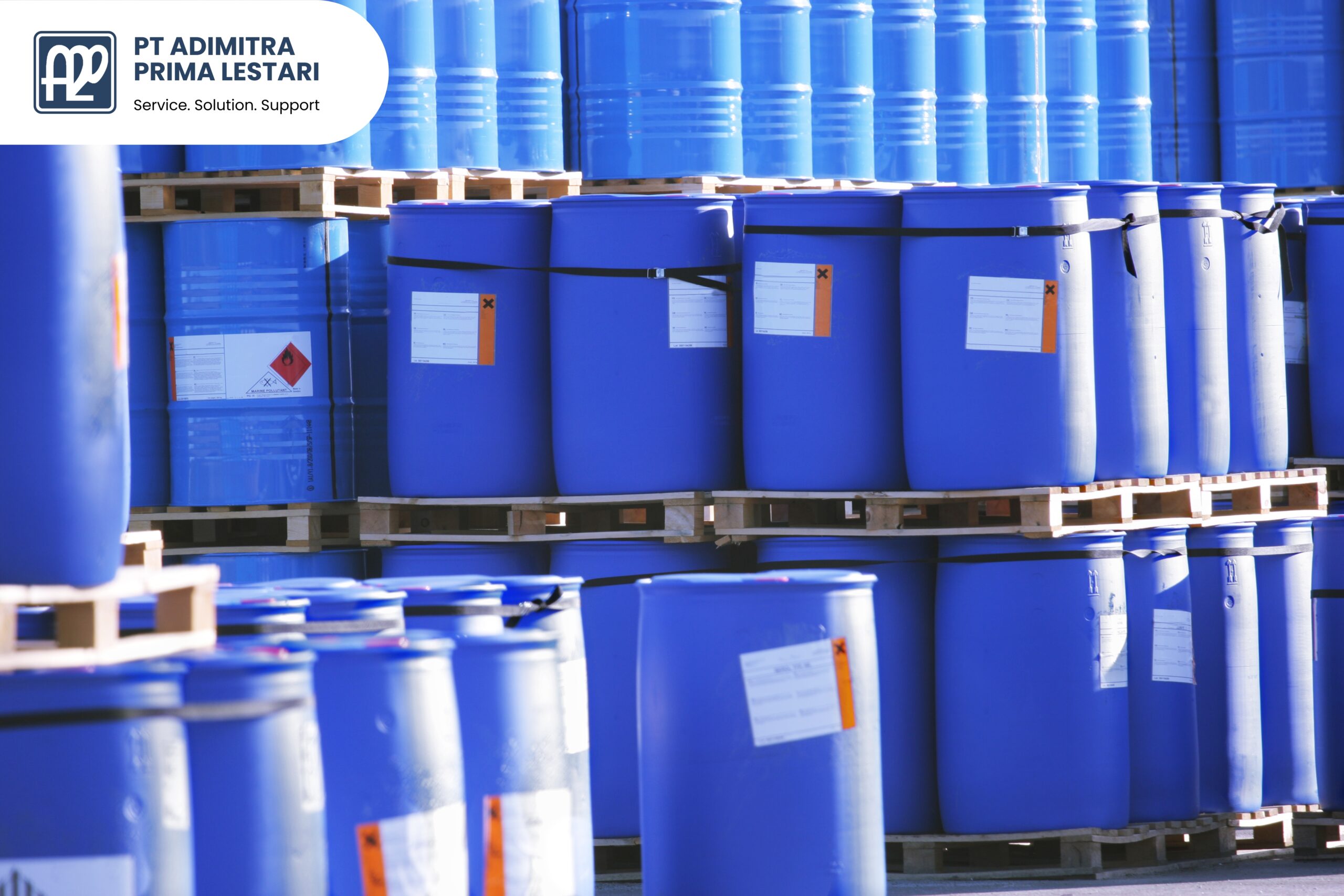 Acrylic Acid dalam Industri Coating dan Adhesive PT Adimitra Prima Lestari