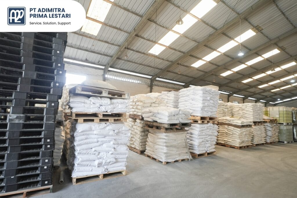 Strategi Pengadaan Bahan Kimia Industri - PT Adimitra Prima Lestari Distributor Bahan Kimia