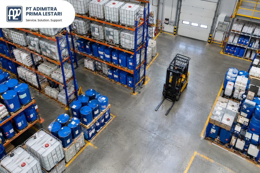 Ketersediaan Bahan Kimia untuk Operasional Industri - PT Adimitra Prima Lestari Distributor Bahan Kimia Industri